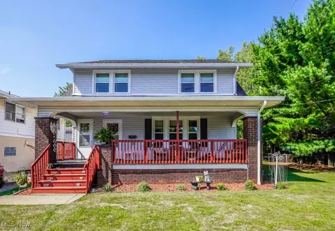 1317 W Main St, Louisville, OH 44641