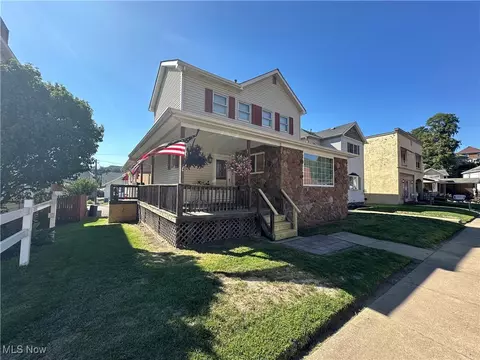 1083 Jefferson St, Follansbee, WV 26037