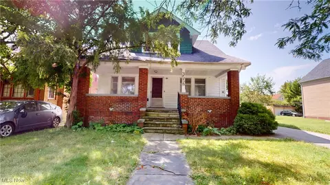 3558 Chelton Rd, Shaker Heights, OH 44120