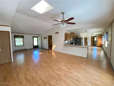 16291 Burrows Rd, Thompson, OH 44086 photo 8