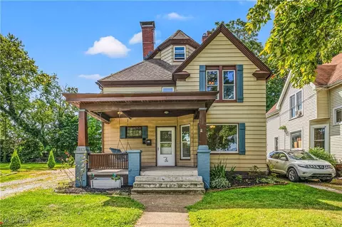 516 W 46th St, Ashtabula, OH 44004