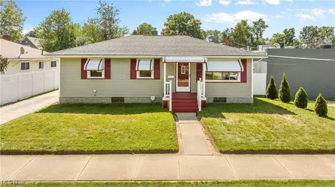 1280 Carey Ave, Akron, OH 44314