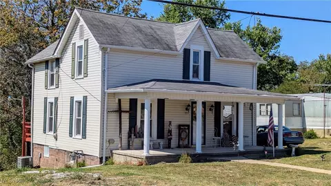133 Northwest St, Flushing, OH 43977