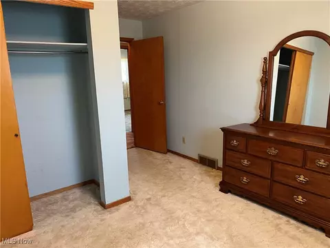 Bedroom - 28928 Buck Rd, Beloit, OH 44609 photo 2 of 5