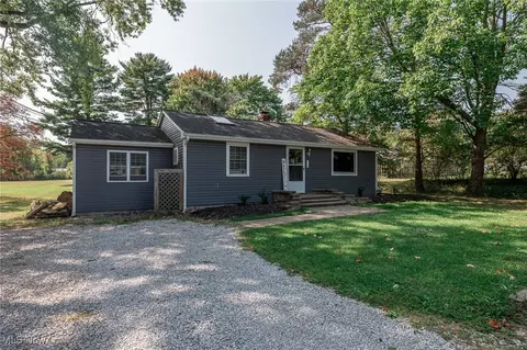 4134 Laurel Rd, Brunswick, OH 44212