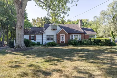 26815 Butternut Ridge Rd, North Olmsted, OH 44070