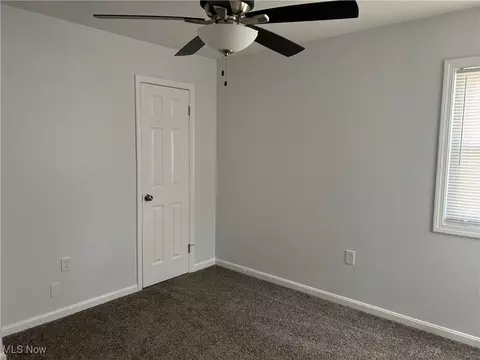 Bedroom - 2831 Stark Dr, Willoughby Hills, OH 44094 photo 2 of 2