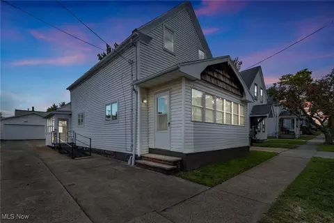 3515 Cecilia Ave, Cleveland, OH 44109