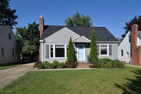 1316 Worton Blvd, Mayfield Heights, OH 44124