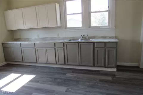 Kitchen - 1525 W 8th St, Ashtabula, OH 44004 photo 1 of 1