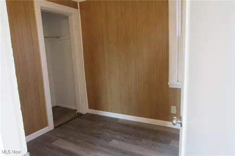 Bedroom - 1525 W 8th St, Ashtabula, OH 44004 photo 1 of 2