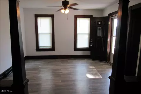 Living - 1552 W 8th St, Ashtabula, OH 44004 photo 5 of 5