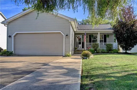 35317 Oxford Ct, North Ridgeville, OH 44039