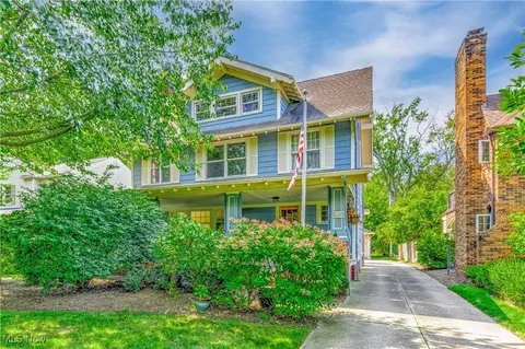 1538 Compton Rd, Cleveland Heights, OH 44118