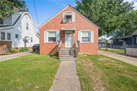 21221 Arbor Ave, Euclid, OH 44123