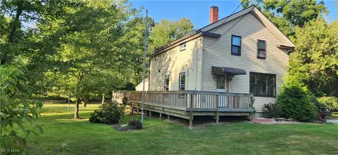 2957 E Water St, Rock Creek, OH 44084