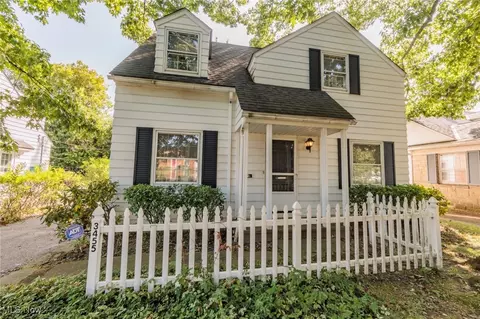 3455 Colton Rd, Shaker Heights, OH 44122