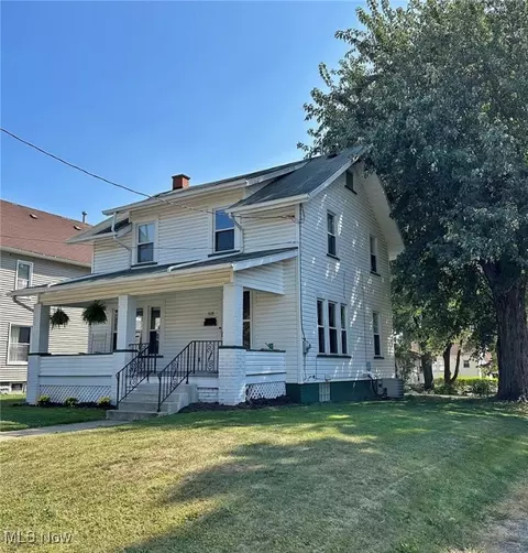 606 19th St NW, Canton, OH 44709