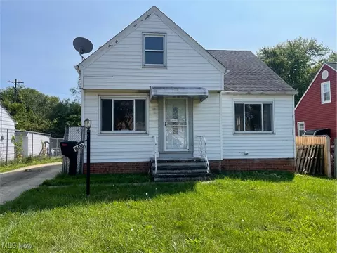 16410 Westview Ave, Cleveland, OH 44128