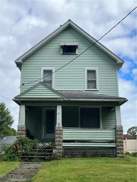 325 Hunter Ave, Niles, OH 44446