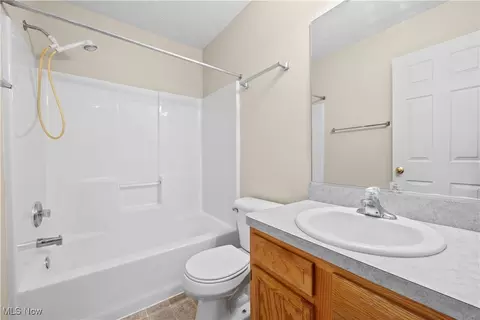 150 Harvest Ct, Lagrange, OH 44050 photo 22