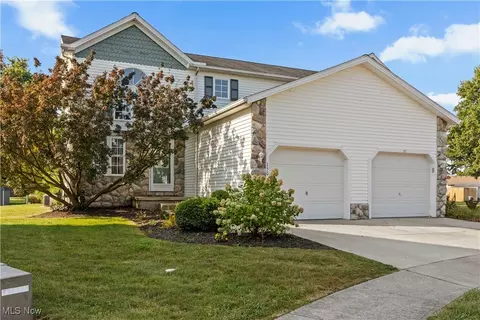150 Harvest Ct, Lagrange, OH 44050 photo 2