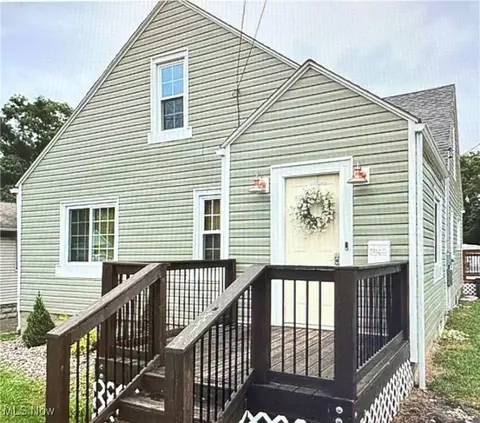 607 Hugh St, Parkersburg, WV 26101