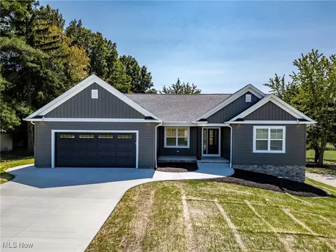 10725 Fox Lake Rd, Orrville, OH 44667