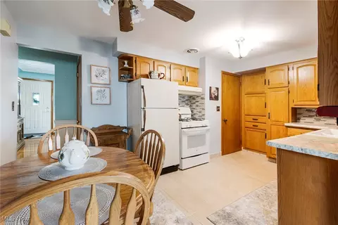 504 Brandon Ave, Struthers, OH 44471 photo 7