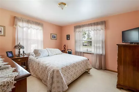 504 Brandon Ave, Struthers, OH 44471 photo 16