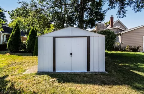 504 Brandon Ave, Struthers, OH 44471 photo 36