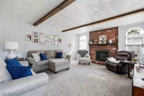 504 Brandon Ave, Struthers, OH 44471 photo 12