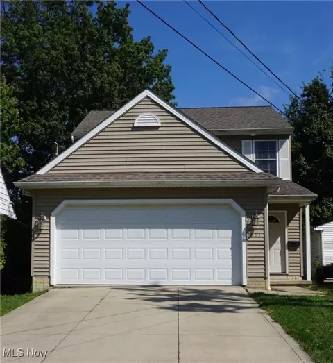 1671 Mapledale Rd, Wickliffe, OH 44092