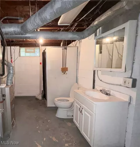 Bath - 824 E 236th St, Euclid, OH 44123 photo 2 of 2