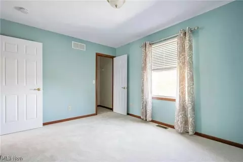 Bedroom - 201 Us Grant St, Lagrange, OH 44050 photo 7 of 8