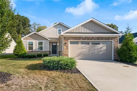 7043 Gauntlet St SW, Massillon, OH 44646