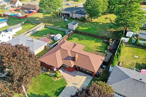 View/Area - 580 Como St, Struthers, OH 44471 photo 1 of 3
