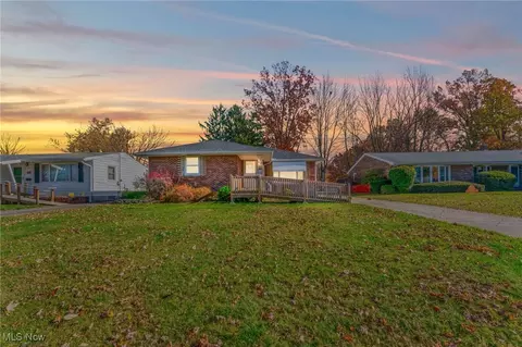 3305 Washington Ave, Lorain, OH 44052
