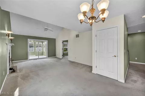 113 Saint Andrews, Elyria, OH 44035 photo 9