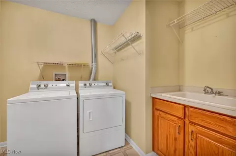 113 Saint Andrews, Elyria, OH 44035 photo 20