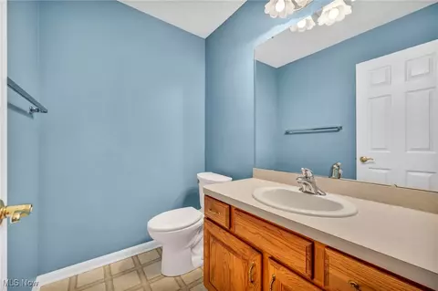 113 Saint Andrews, Elyria, OH 44035 photo 21