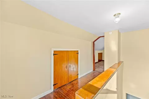 Entry Way - 30044 Robert St, Wickliffe, OH 44092 photo 3 of 3