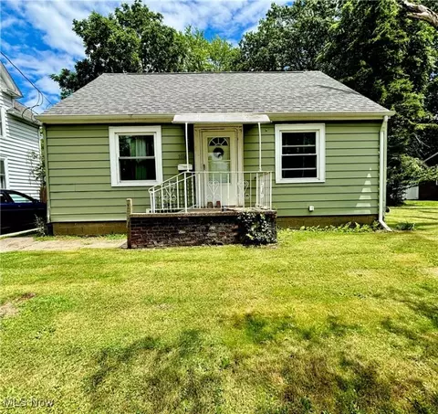 1516 Ohio Ave, Ashtabula, OH 44004