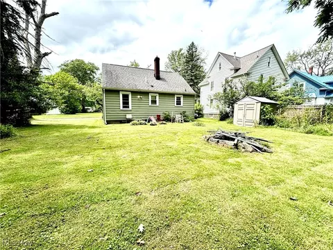 1516 Ohio Ave, Ashtabula, OH 44004 photo 24