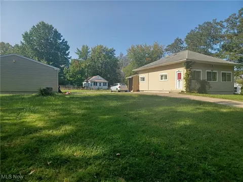 758 Union St, Youngstown, OH 44502
