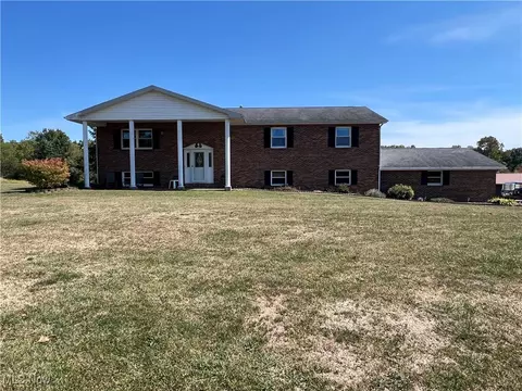 60014 Soggy Run Rd, Senecaville, OH 43780
