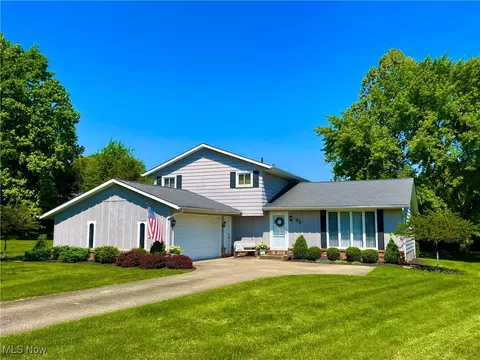 32 Morningview Ter, Brunswick, OH 44212