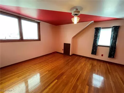 631 E 240th St, Euclid, OH 44123 photo 29