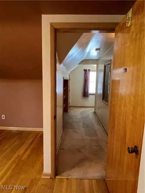 631 E 240th St, Euclid, OH 44123 photo 22