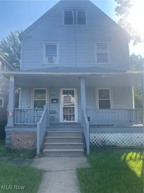 2927 E 115th St, Cleveland, OH 44104